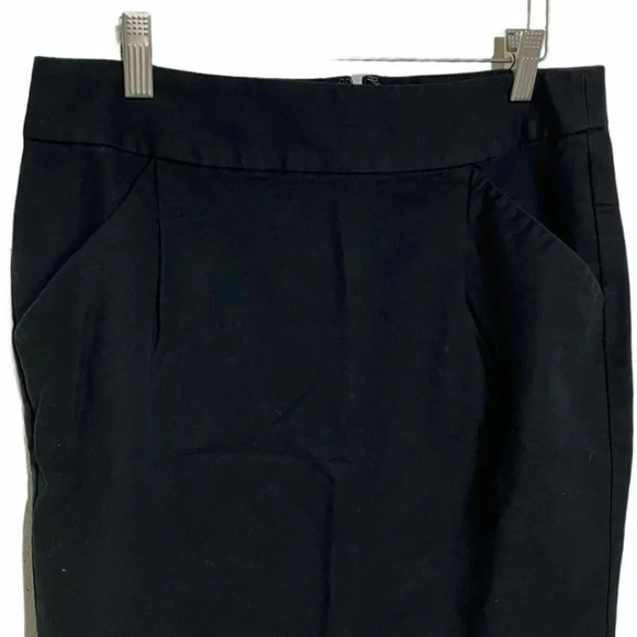 Ann Taylor 6 black business skirt with pockets - Picture 4 of 6
